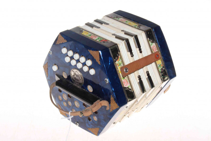 German Scholer concertina, boxed.