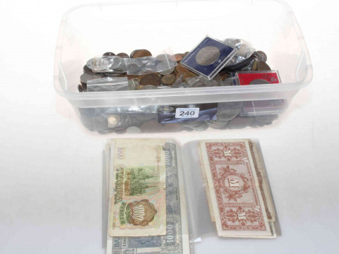 Assortment of worldwide coinage including 1713 Anne half-crown roses and...