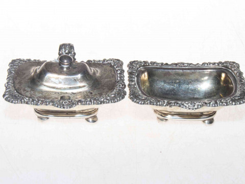 George IV silver mustard pot and open salt, having gadroon and scroll...