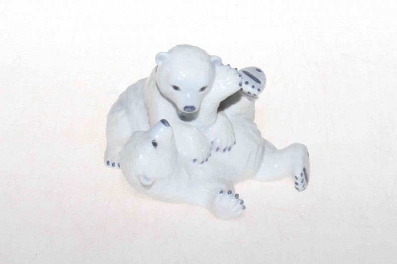 Royal Copenhagen polar bears, 12cm.