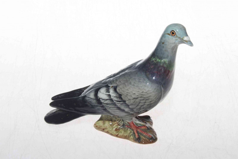 Beswick pigeon 1383.