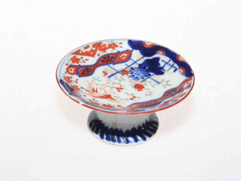 English Imari pattern patch stand, 10cm.