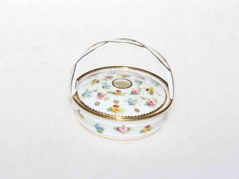 Minton posy holder, 8cm.