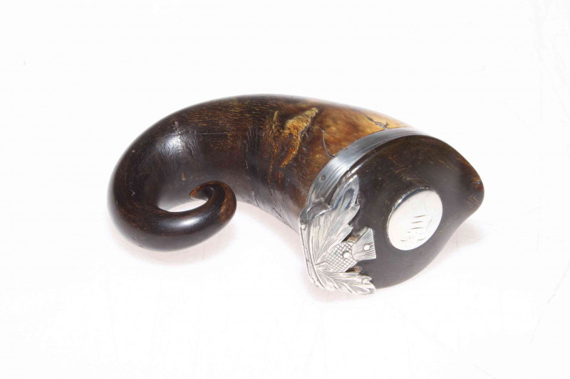 19th Century Scottish silver mounted horn snuff mull.