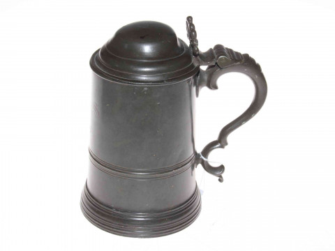 1854 pewter tankard, 22cm.