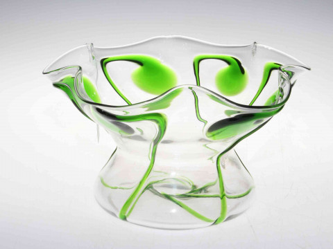 Large Stuart & Sons Peacock Trails glass vase, 17cm high, 30cm diameter.