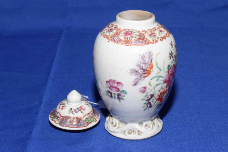 Chinese Chini Lung vase/tea canister, the body and cover painted with flowers and having scroll foot rim, 13.5cm.