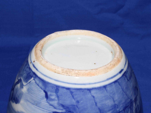Chinese blue and white ginger jar decorated with boats and houses in coastal scene, 14cm. thumbnail