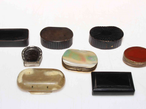 Collection of eight snuff and other small boxes.
