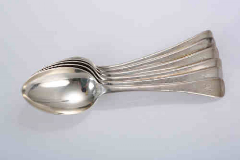 A set of six late Victorian silver dessert spoons, John Round, Sheffield 1892, Old English pattern, each engraved with an initial. 9.3 troy ozs, 17.5cm