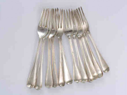 A matched set of twelve George III silver dessert forks, Old English Thread...