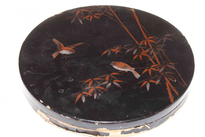 Japanese seven piece hors d'ourves set in original papier mache case (one piece cracked and glued case rough round the edges).