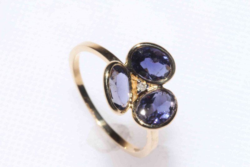 Lolite three stone 9k gold ring, size P/Q, with certificate.