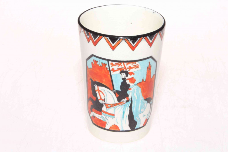 Maling 1931 Newcastle Pageant beaker.