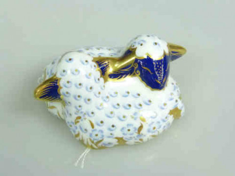 Royal Crown Derby Paperweight of Two Lambs, with gold stopper