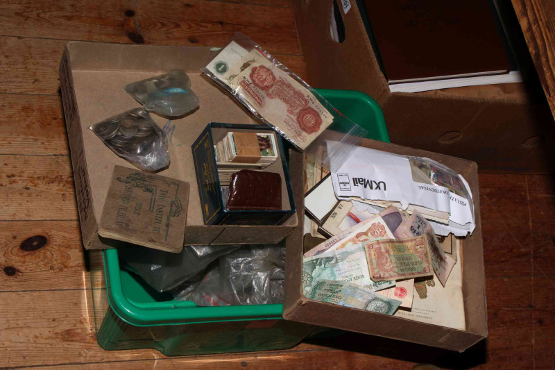 Collection of coins, banknotes, cigarette cards (players) and schoolboy commonwealth stamps including approx 500g pre 1947 (1818 George III, Victorian, George VI), banknotes (one pound Warren Fisher, one pound Jo Page, Ten shillings BEale), Cartwheel penn