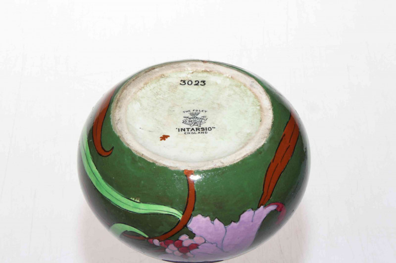 Foley Wilemans 'Intarsio' bottle neck vase decorated with floral design, 22cm high.