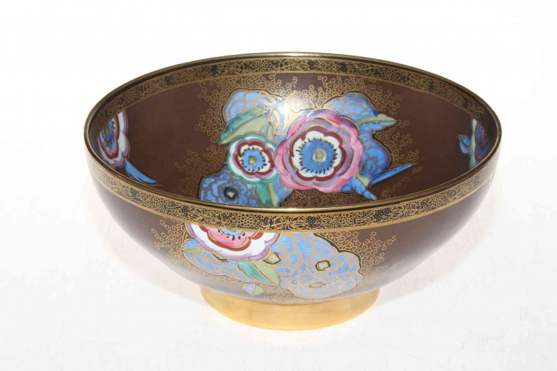 Carlton Ware bird and floral design bowl, 25cm diameter.
