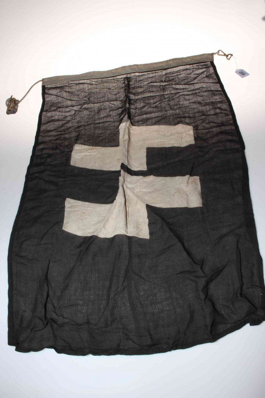 WWII German tank transport flag.