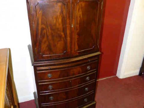 Mahogany Bow Front Cocktail Cabinet