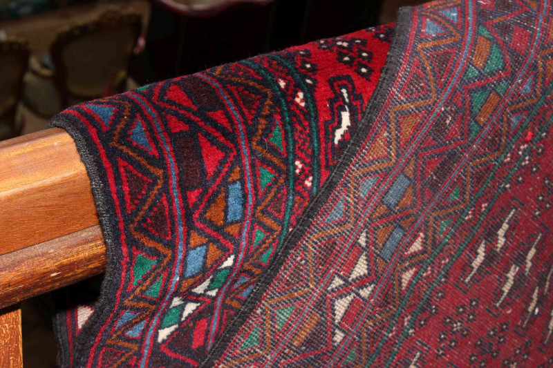 Fine hand knotted Turkaman rug 2.10 by 1.15.