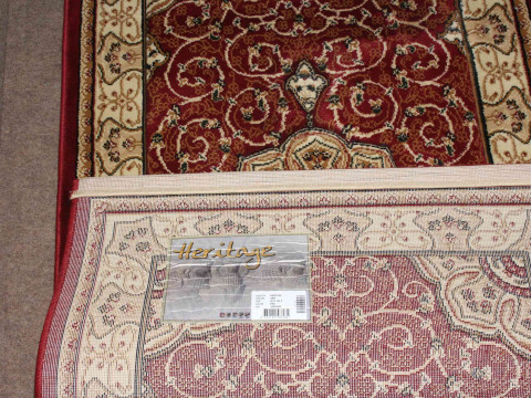 Wilton rug 1.83 by 0.91 and Heritage rug 1.40 by 0.80 (2). thumbnail