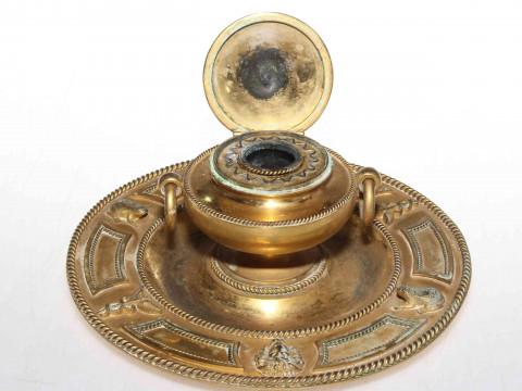 French 19th Century gilt desk inkwell with rope twist borders, 20cm diameter. thumbnail
