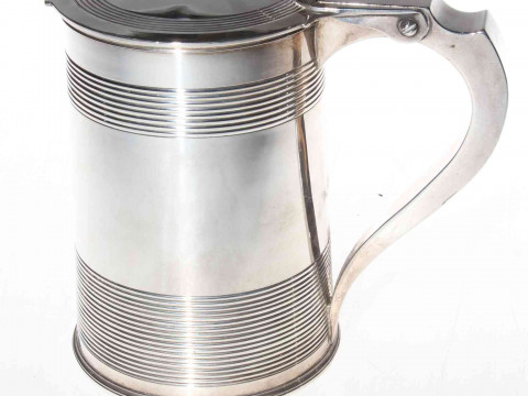 Good George III silver covered tankard, the body and lid with reeded decoration,...