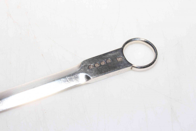 Eley, Fearn and Chawner, silver meat skewer, London 1812, 33cm length.