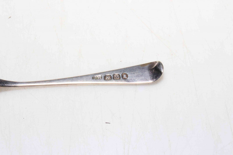Set of six George III silver Old English pattern salt spoons, makers mark SH, London 1807.