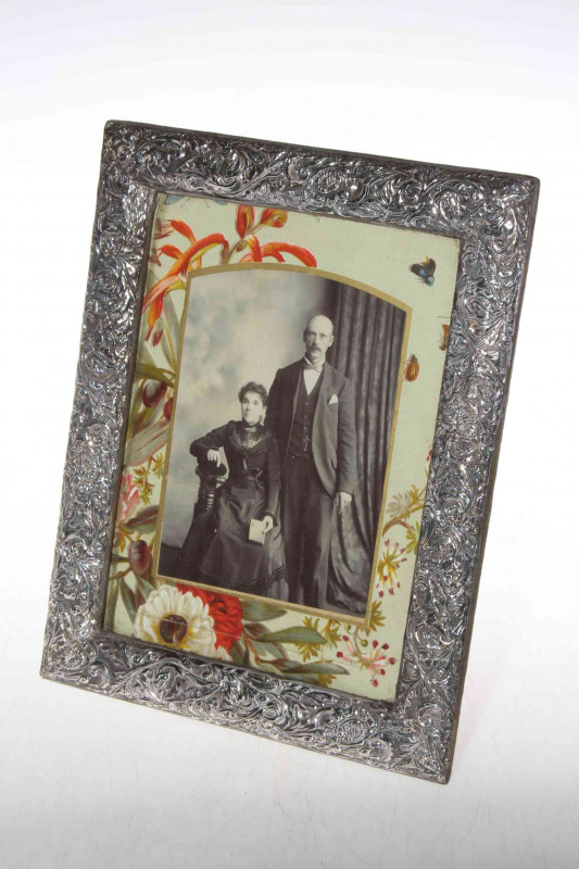 Edwardian silver mounted easel photograph frame, Birmingham 1907, 24cm by 19cm (wear to highlights).