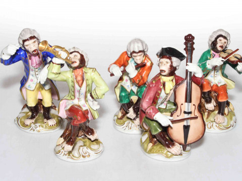 Continental porcelain five piece monkey band, four Dresden, average 16cm...