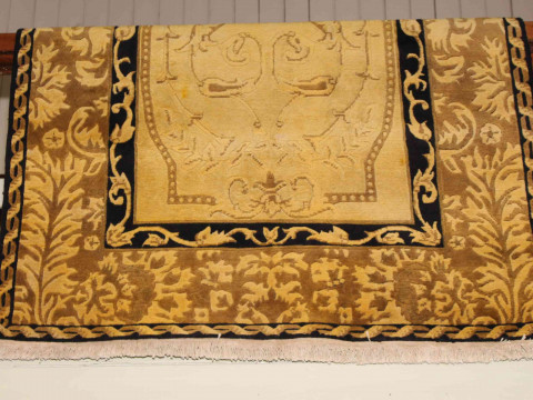 Gold ground Chinese rug 2.60 by 1.54.