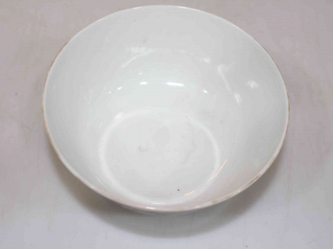 Pair Chinese Famille Rose cricket bowls, overglaze iron red four character mark (Hongxian), 11.5cm diameter with stands. thumbnail