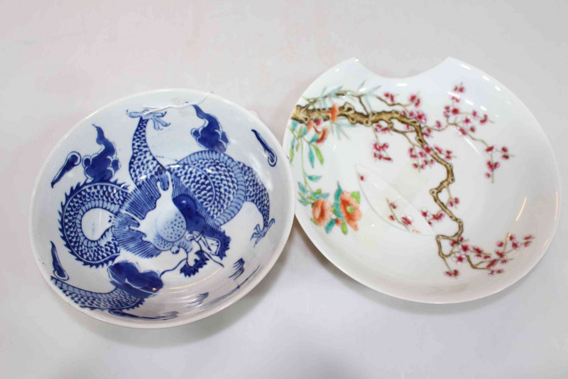 Chinese blue and white dragon bowl and blossom plate (2).