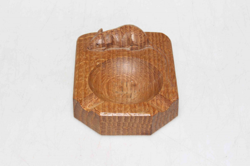 Robert Thompson of Kilburn 'Mouseman' oak ashtray.