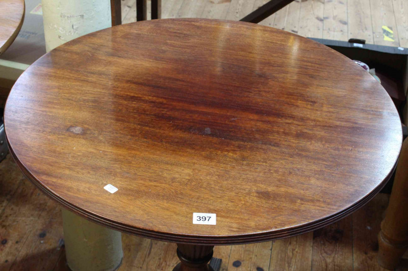 David Bailes, Knaresborough, circular mahogany occasional table on pedestal tripod base, 73cm by 68cm diameter.