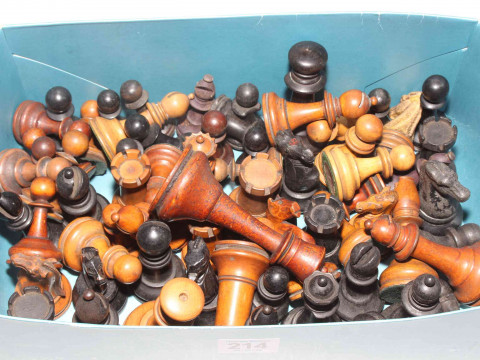 Collection of chess pieces, Staunton and others, over sixty pieces.