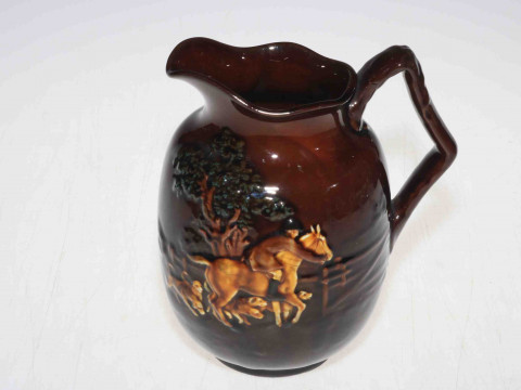 Royal Doulton Dewars jug, 20cm.