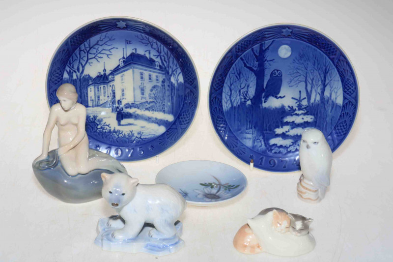 Small collection of Royal Copenhagen comprising Little Mermaid 159, owl, limited edition polar bear cub, kittens, two year plates and small dish.