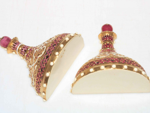 Pair Zsolnay pierced wall brackets, 13.5cm high. thumbnail