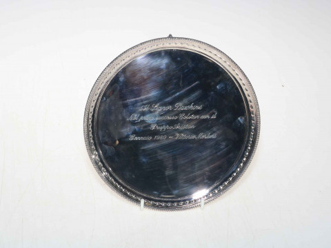 Silver salver on ball and claw feet, inscribed, 20cm diameter, 1979.