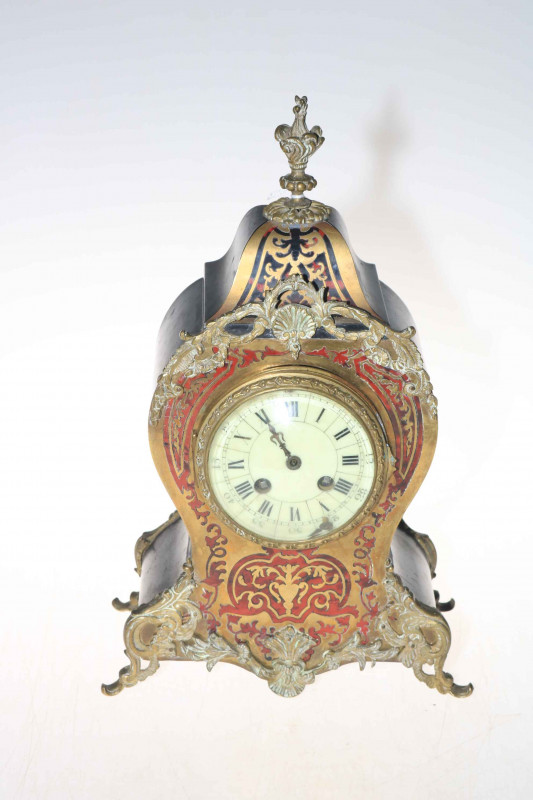 Ornate gilt metal French boulé clock, 39cm high.