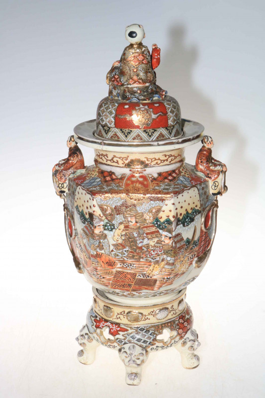 Large Satsuma vase and cover, 55cm.