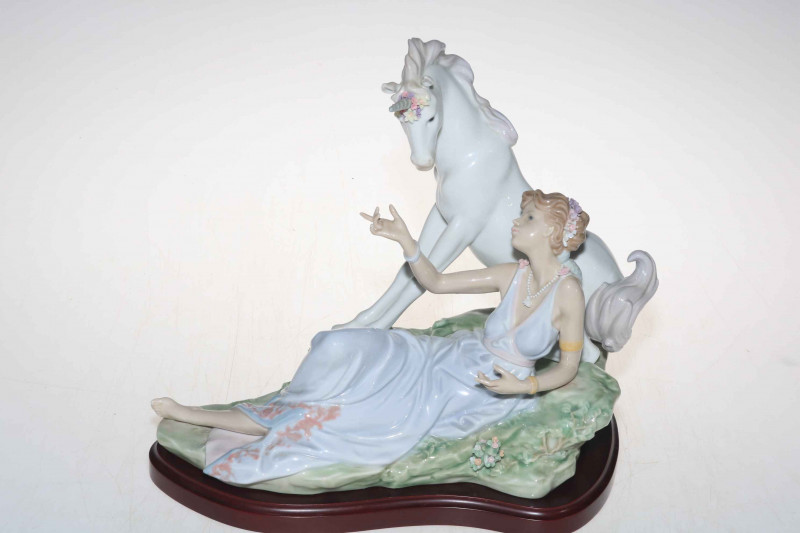 Lladro Lady & Unicorn 6007.