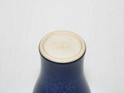Chinese pottery blue glazed ovoid shaped vase, 20cm high. thumbnail