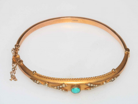 Chester hallmarked 9 carat gold part matt bangle set with seed pearls...