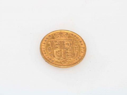 Victorian gold half sovereign, 1883. thumbnail