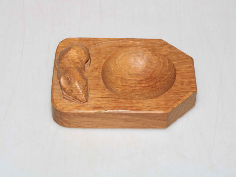 Robert Thompson of Kilburn 'Mouseman' ashtray.