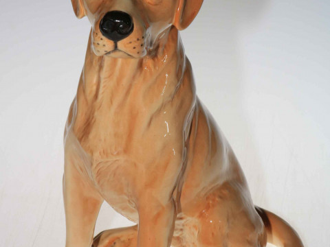 Large Beswick fireside Golden Retriever, 34cm high.